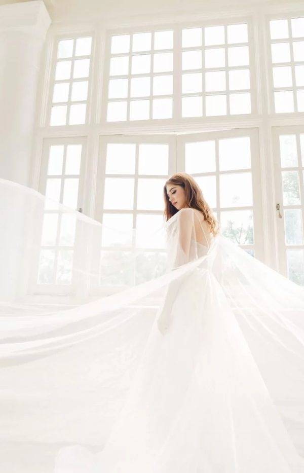 La Belle Couture Weddings portfolio 6