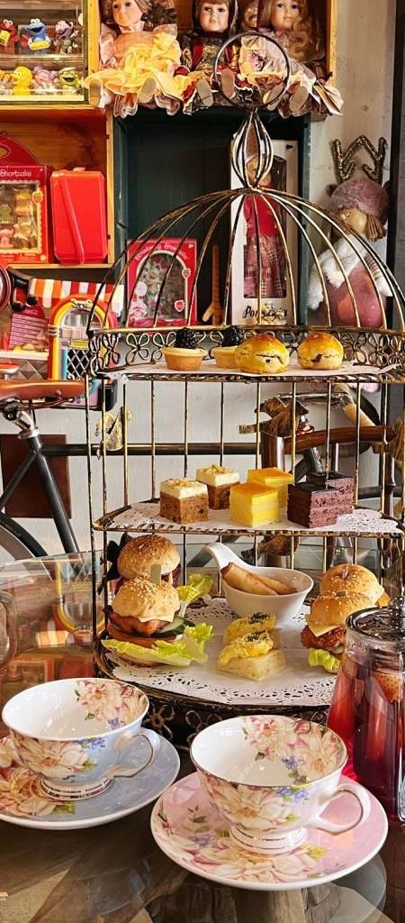 Brunches Cafe