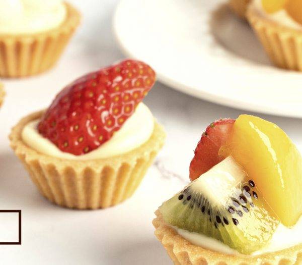 BEE'S CAKE portfolio 9